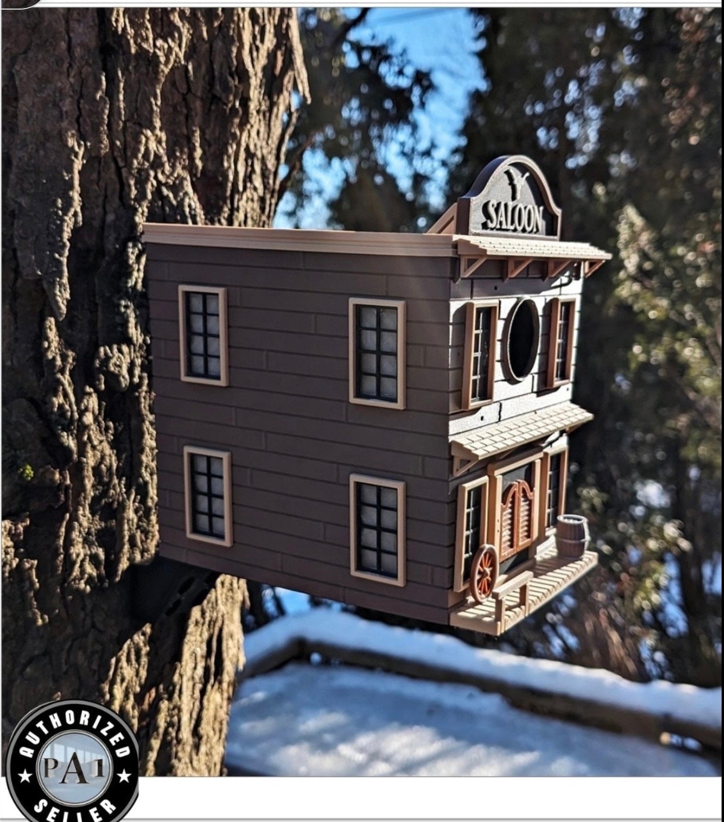 Birdhouse, Saloon Birdhouse....A Saloon for Birds.