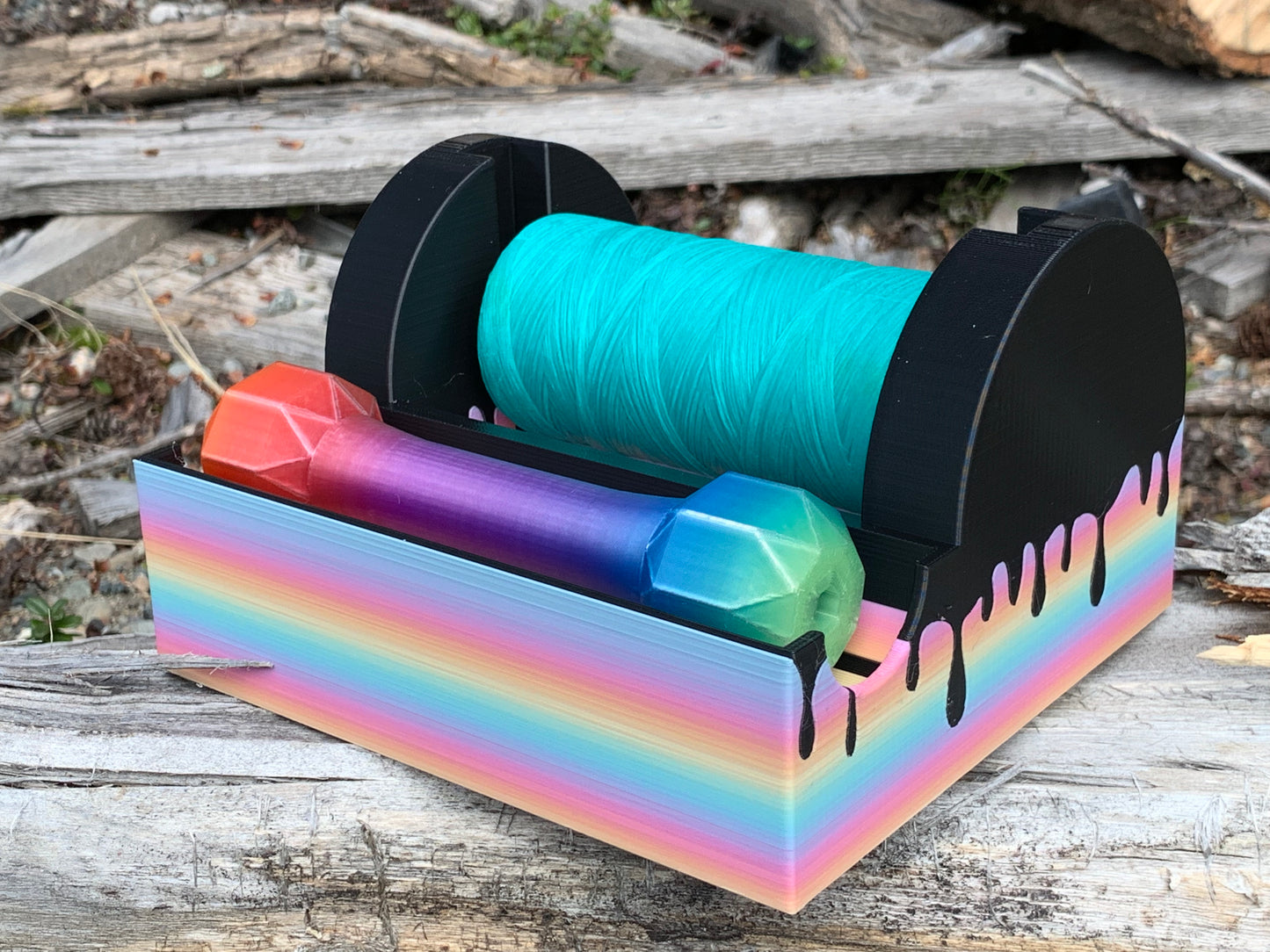 Sinew Caddy and Puller Set, Color Drips.