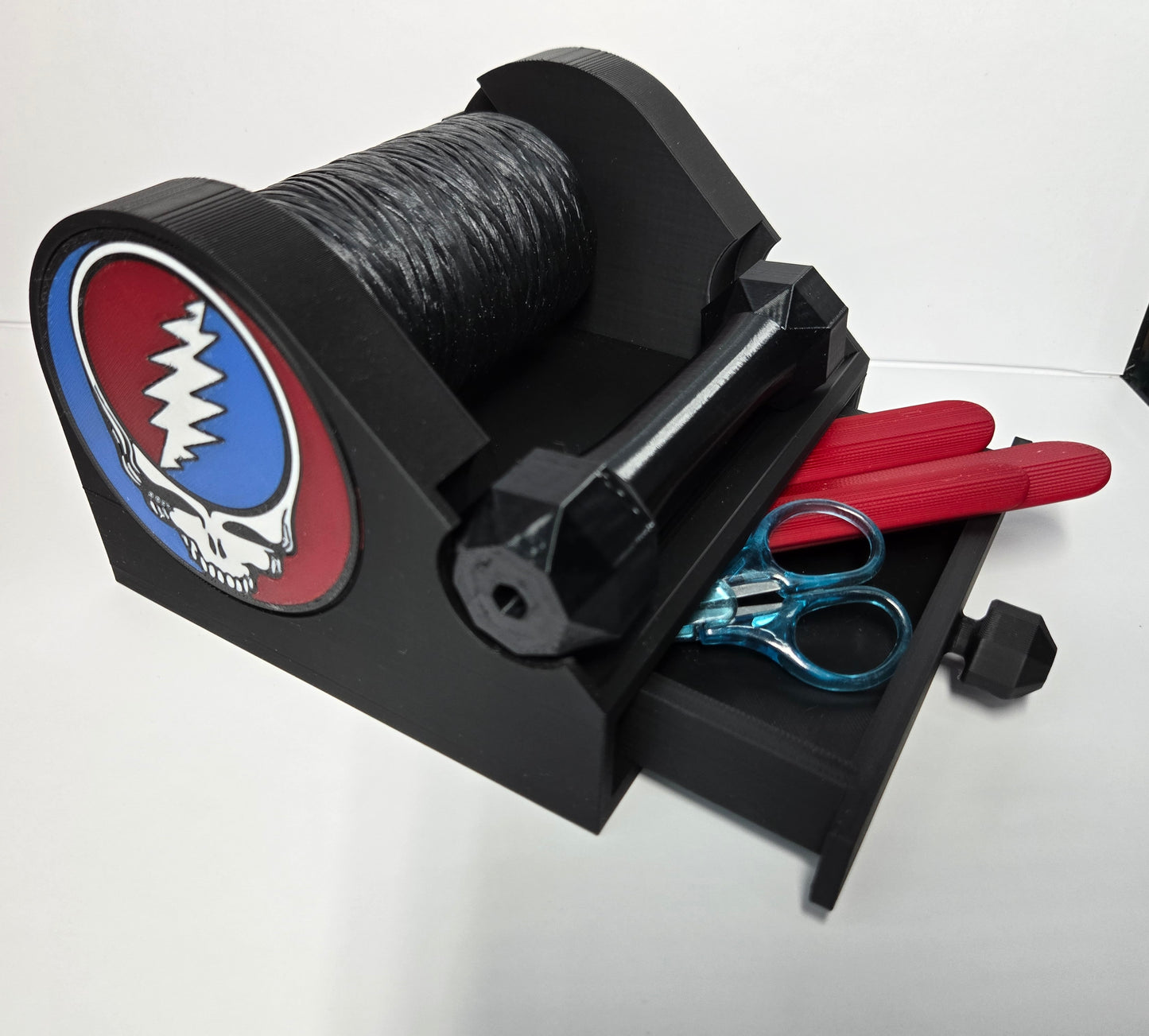 Skeleton Sinew Stand/Tool Storage With Pleating Tools,  Plain Color Stealie.
